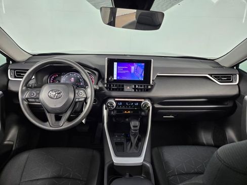 Used 2025 Toyota RAV4 XLE w/ Convenience Package FWD image 26