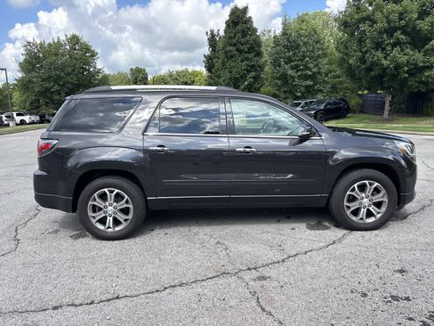 Used 2014 GMC Acadia SLT AWD/4WD image 9