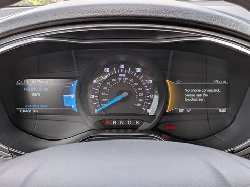 Used 2019 Ford Fusion SE AWD/4WD image 20