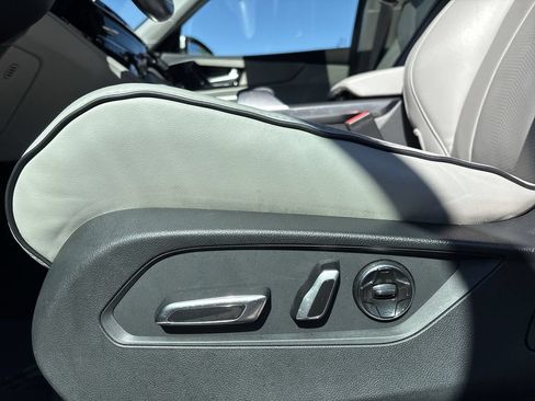 Used 2023 Acura MDX SH-AWD w/ Advance Package image 14
