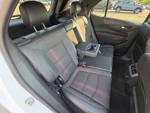 Used 2023 Chevrolet Equinox RS AWD/4WD image 29