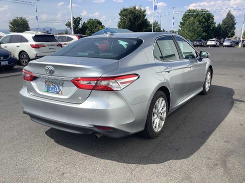 Used 2020 Toyota Camry LE w/ Carpet Mat Package FWD image 6