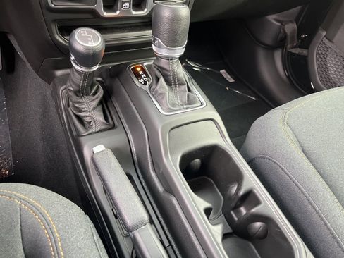 New 2026 Jeep Gladiator Sport image 38