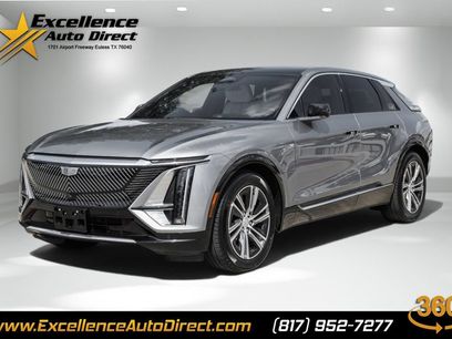 Used 2024 Cadillac Lyriq Luxury w/ LPO, Floor Liner Package