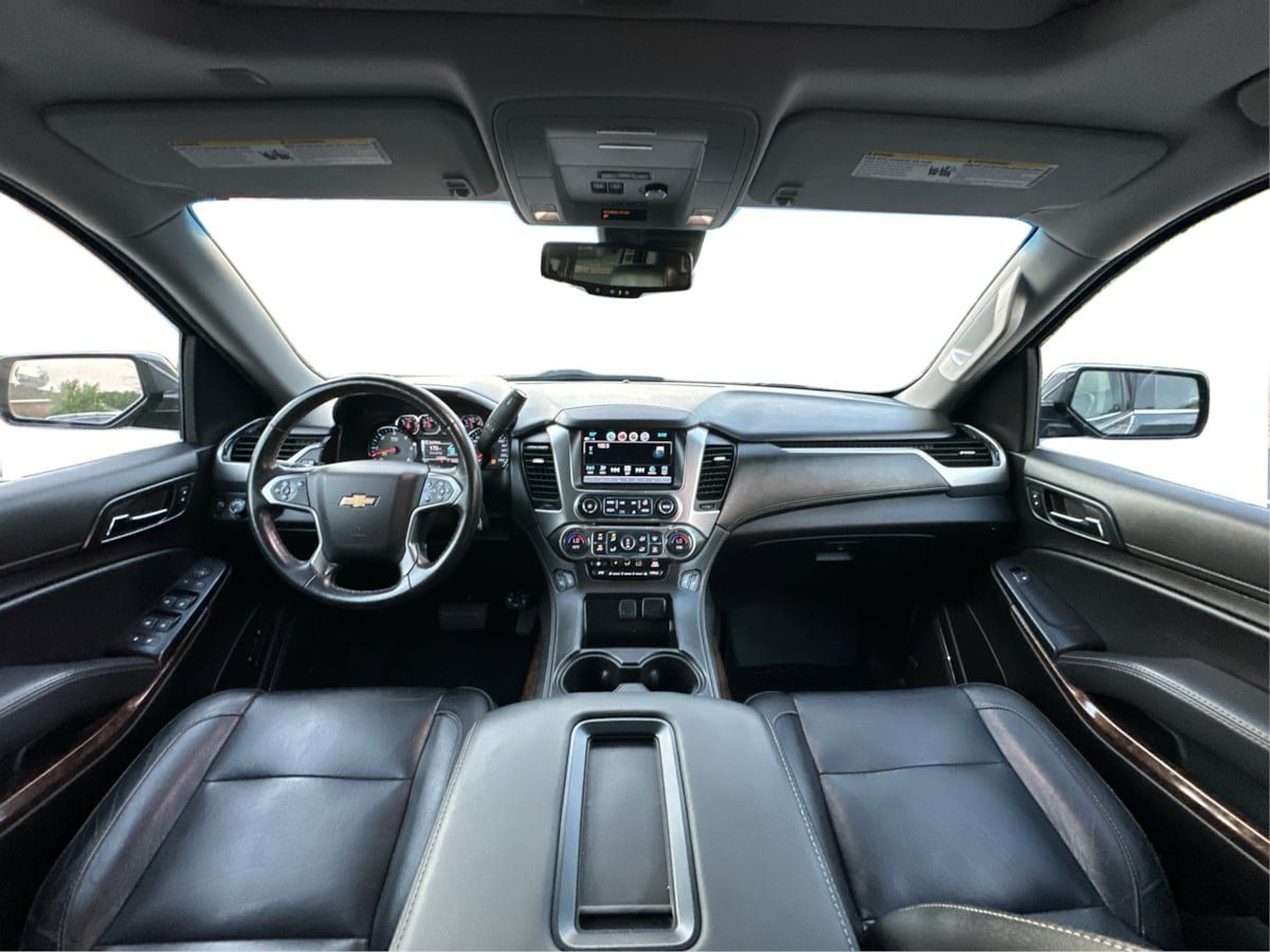Used 2019 Chevrolet Suburban LT AWD/4WD image 26