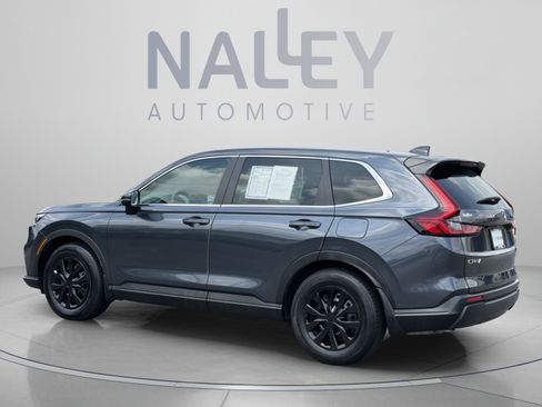 Used 2025 Honda CR-V LX image 3
