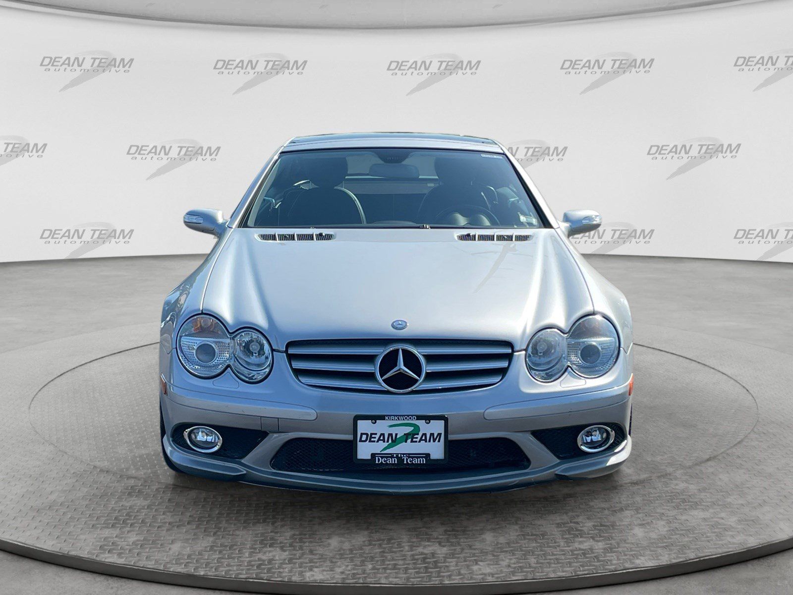 Used 2007 Mercedes-Benz SL 550 image 2