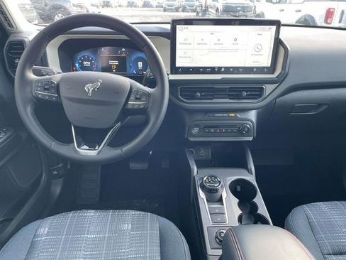 New 2025 Ford Bronco Sport Heritage w/ Convenience Package AWD/4WD image 4