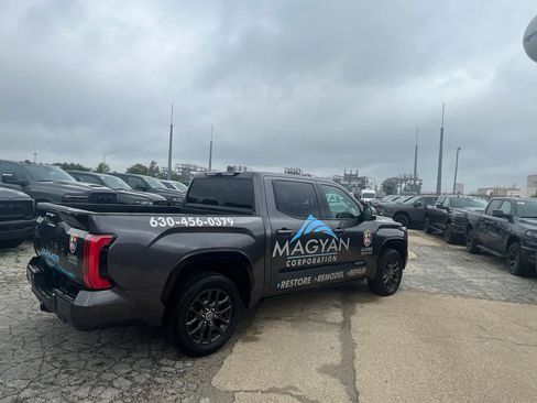 Used 2022 Toyota Tundra Platinum w/ Advanced Package AWD/4WD image 6