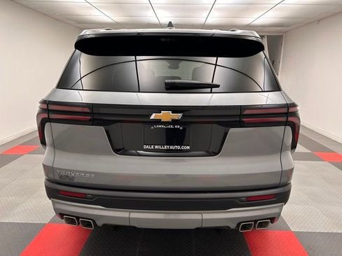 New 2026 Chevrolet Traverse LT w/ Driver Confidence Package FWD image 5