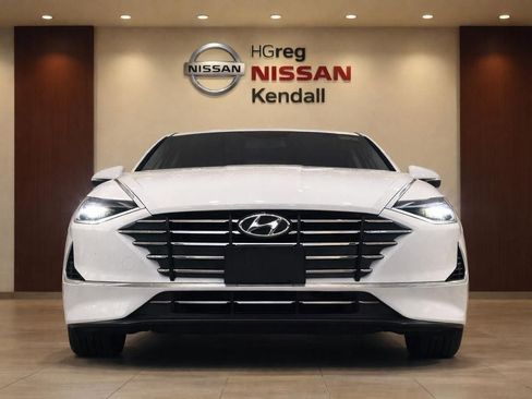 Used 2023 Hyundai Sonata SE FWD image 5