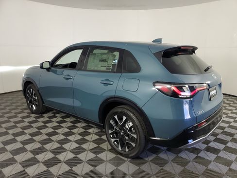 New 2026 Honda HR-V EX-L image 6