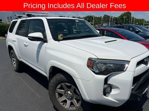 Used 2015 Toyota 4Runner Trail Premium AWD/4WD image 3