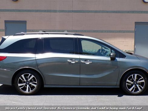 Used 2018 Honda Odyssey Elite image 8
