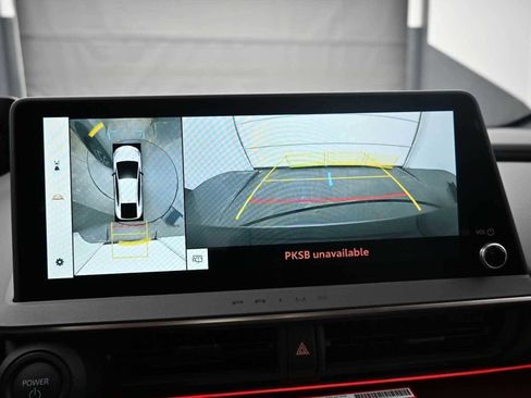 New 2026 Toyota Prius Plug-In Hybrid FWD image 7
