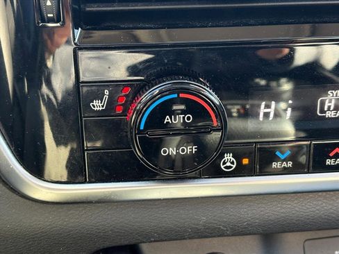 Certified 2023 Nissan Rogue SL w/ SL Premium Package image 16