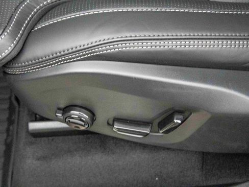 New 2026 Volvo XC90 B6 Ultra w/ Lounge Package image 30