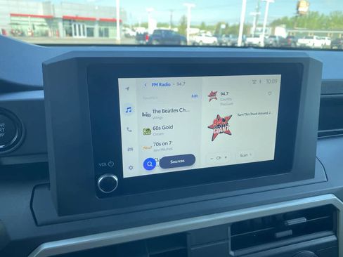 Used 2025 Toyota Tacoma SR image 16