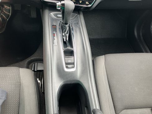 Used 2020 Honda HR-V EX image 19