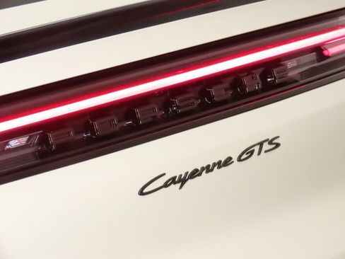 Certified 2026 Porsche Cayenne GTS AWD/4WD image 12