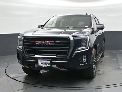 Used 2021 GMC Yukon AT4 w/ Rear Media and Nav Package image 8