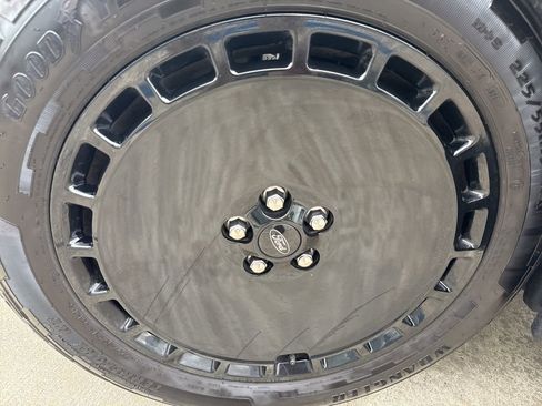 Used 2025 Ford Maverick Lobo image 36