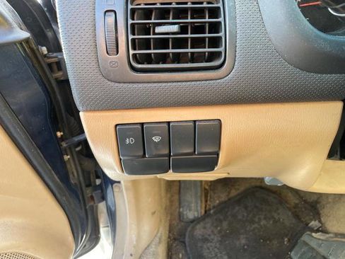 Used 2005 Subaru Forester 2.5XS L.L. Bean image 32