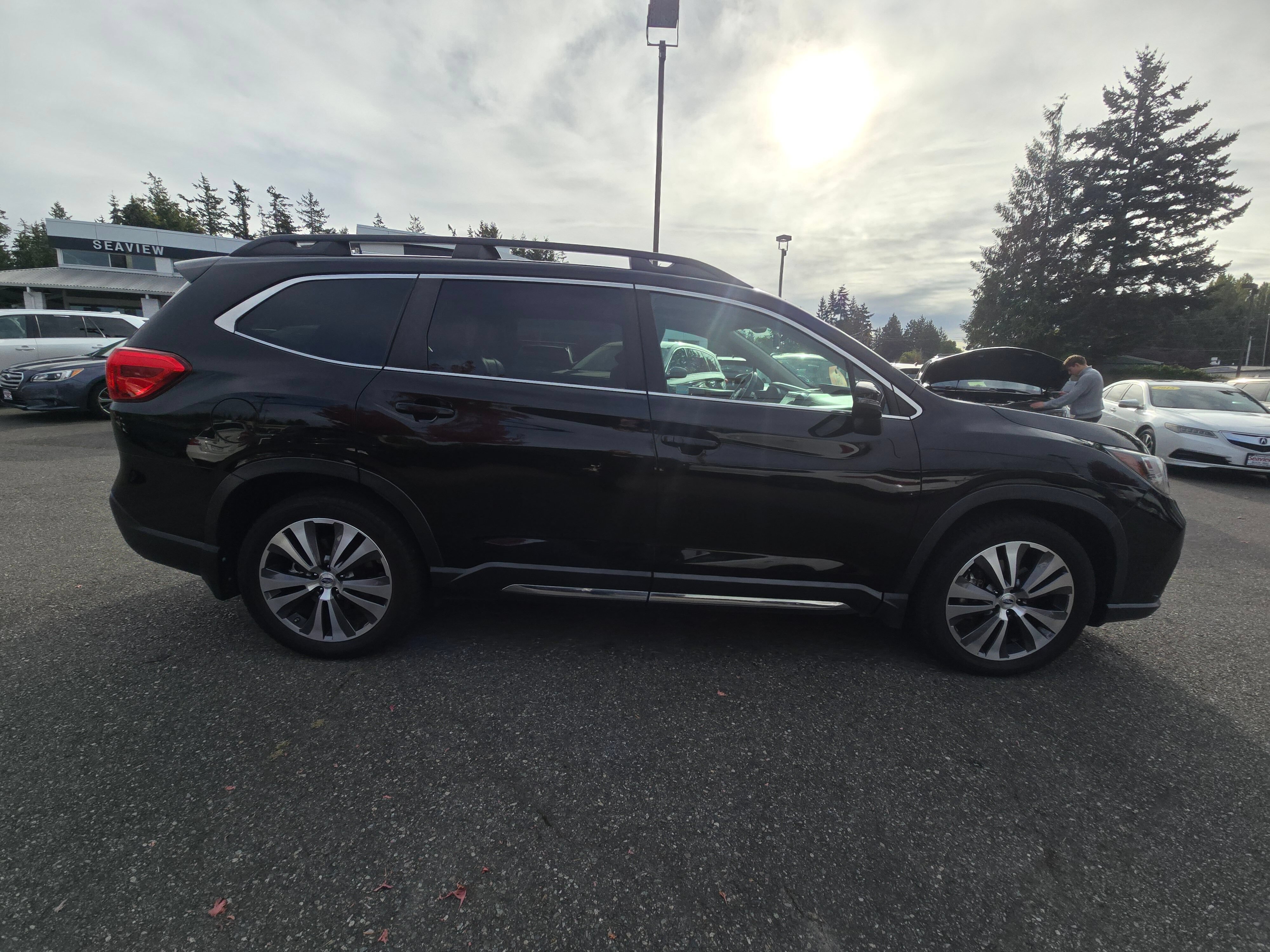 Used 2019 Subaru Ascent Limited AWD/4WD image 8