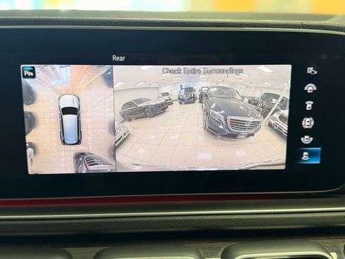 Used 2020 Mercedes-Benz GLS 450 4MATIC image 13