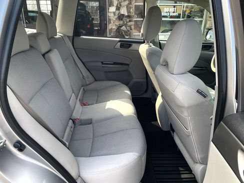 Used 2011 Subaru Forester 2.5X w/ Popular Equipment Group 1A image 11