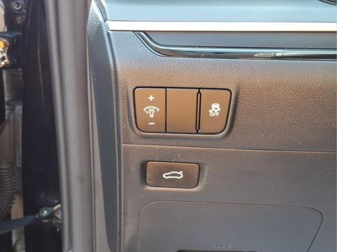 Used 2025 Kia K5 LXS image 14