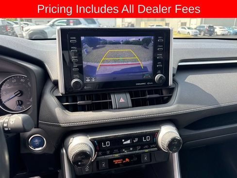 Used 2020 Toyota RAV4 XLE w/ Convenience Package AWD/4WD image 9