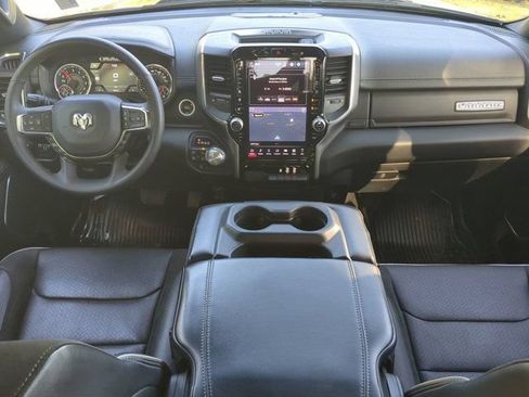 Used 2025 RAM 1500 Laramie AWD/4WD image 13
