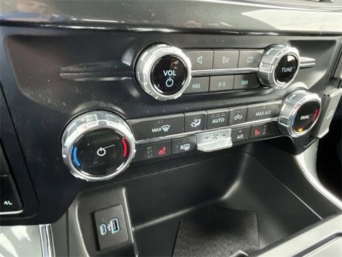 Used 2022 Ford F150 XLT w/ Equipment Group 302A High image 36