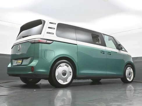 Used 2025 Volkswagen ID. Buzz 1st Edition image 47