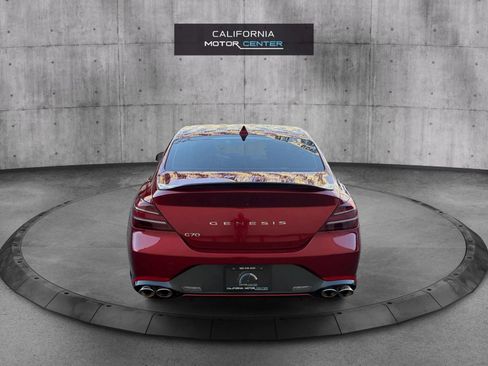 Used 2022 Genesis G70 3.3T RWD image 6