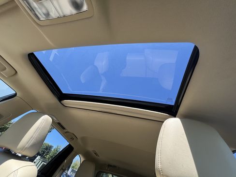 Used 2016 Toyota Highlander XLE FWD image 29