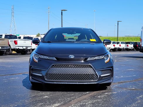 Used 2022 Toyota Corolla SE FWD image 9