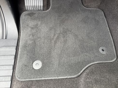 Used 2020 Ford F150 XLT w/ Equipment Group 302A Luxury image 17