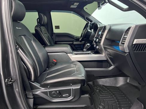 Used 2018 Ford F150 Platinum w/ Equipment Group 701A Luxury AWD/4WD image 24