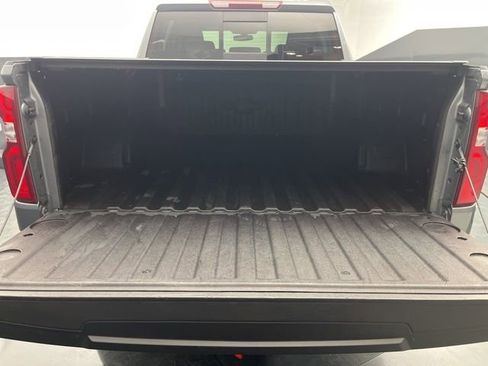 Used 2022 Chevrolet Silverado 1500 LTZ image 22