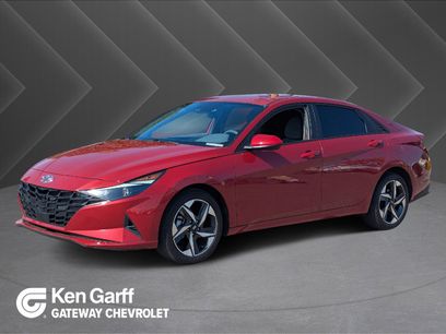 Used 2023 Hyundai Elantra SEL w/ Convenience Package