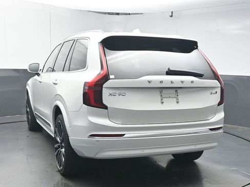 New 2026 Volvo XC90 B6 Plus w/ Protection Package Premier AWD/4WD image 6