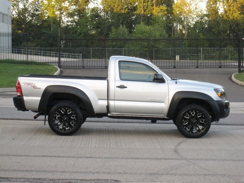 Used 2006 Toyota Tacoma 4x4 Regular Cab w/ Standard Pkg #1 image 9