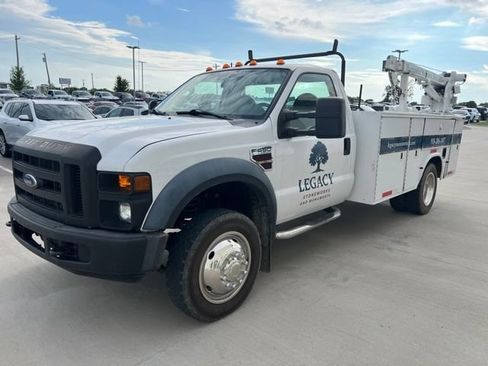 Used 2008 Ford F450 2WD Regular Cab Super Duty image 7