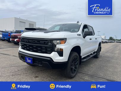 New 2026 Chevrolet Silverado 1500 Custom Trail Boss w/ Turbomax Blackout Package