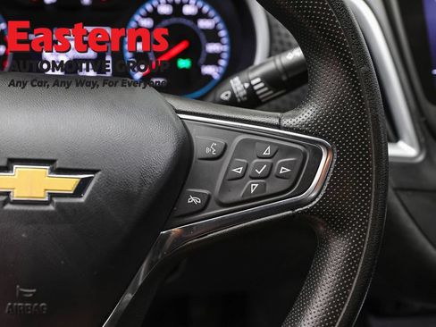 Used 2023 Chevrolet Malibu LT FWD image 16