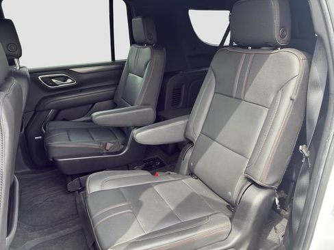 Used 2023 Chevrolet Suburban RST w/ Luxury Package AWD/4WD image 14
