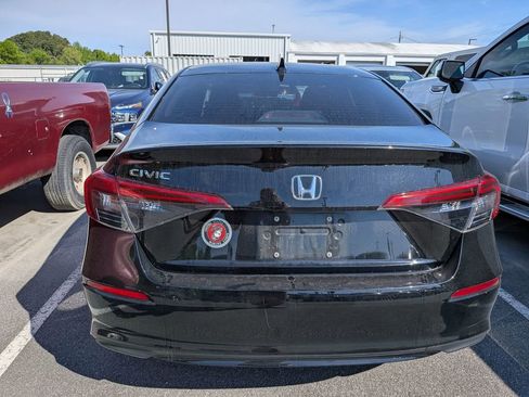 Used 2023 Honda Civic EX image 7