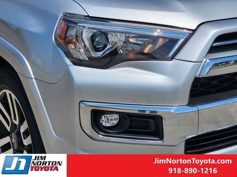 Used 2023 Toyota 4Runner Limited AWD/4WD image 10